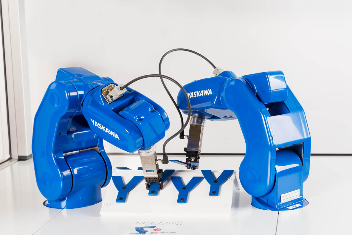 yaskawa mini robot